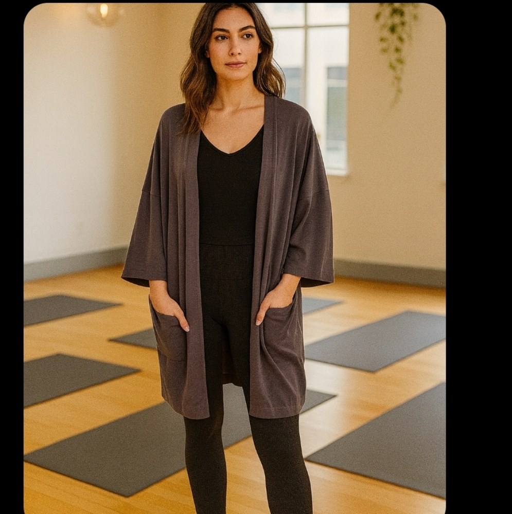 OAK + FORT Charcoal Rayon Open Front kimono Sweater. Medium. EUC